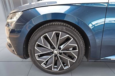 Skoda Superb 2.0 TDI SCR L&K DSG