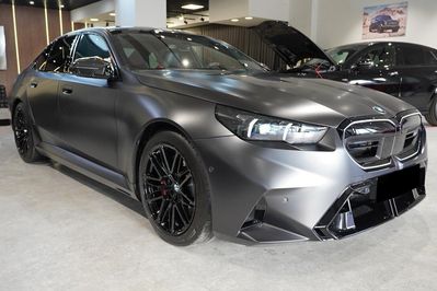 BMW Seria 5 M5