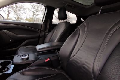 Ford Mustang Mach-E 75kWh RWD