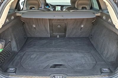 Volvo V60 B4 D Plus Dark