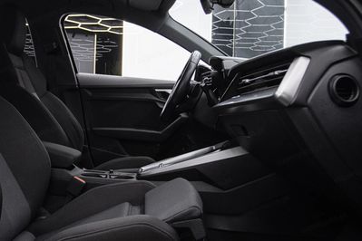 Audi A3 35 TFSI mHEV Advanced S tronic