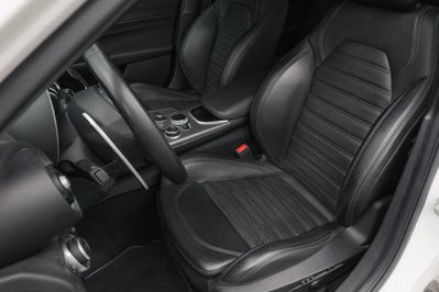 Alfa Romeo Giulia 2.0 Turbo Veloce Q4 aut