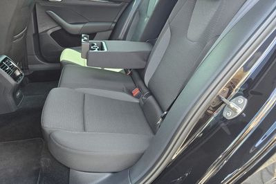 Skoda Octavia mHEV Selection DSG