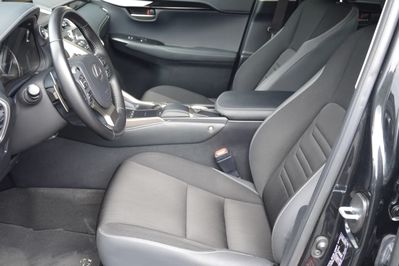 Lexus NX 300h 2.5 Hybrid