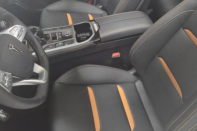 Bestune T77 1.5T Business DCT