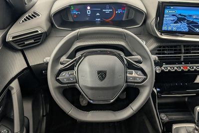 Peugeot 2008 ALLURE 1.2 PureTech