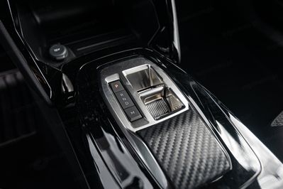 Peugeot 2008 Allure e-DCS 1.2 mHEV