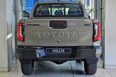 Toyota HiLux mHEV Double Cab Active 4x4 aut