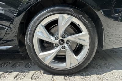 Audi A4 35 TFSI S Line