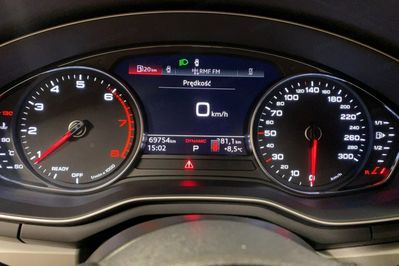 Audi A4 40 TFSI mHEV quattro S tronic