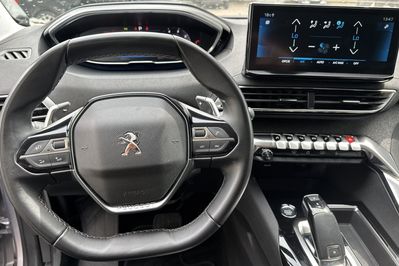Peugeot 3008 Allure Pack 1.5 BlueHDi S&S EAT8