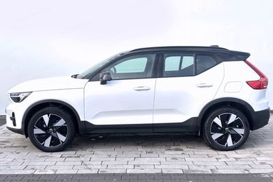 Volvo XC40 82kWh Recharge Twin AWD Plus aut