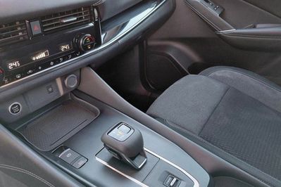 Nissan Qashqai 1.3 DIG-T N-Connecta
