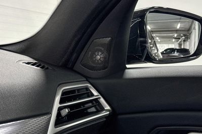 BMW Seria 3 318i M Sport