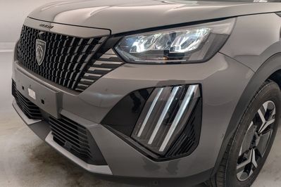 Peugeot 2008 ALLURE 1.2 PureTech
