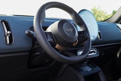 Mini Countryman C Linia Favoured