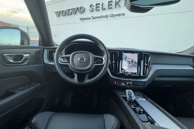 Volvo XC60 T8 Plug-In Hybrid AWD Ultra Dark