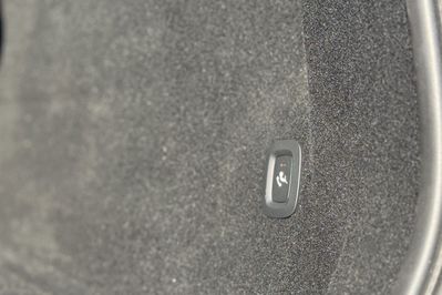 Volvo XC60 B4 D AWD Plus Dark