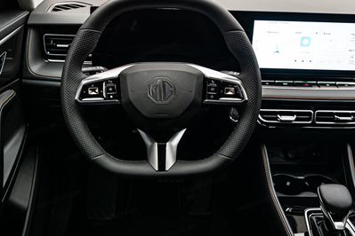 MG HS 1.5T HEV+ Exclusive aut