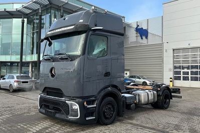 Mercedes Actros L 4x2 ProCabin-Giga Autotransporter LUGGI
