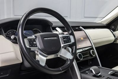 Land Rover Discovery D250 SE