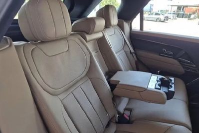 Land Rover Range Rover Sport P460e AWD Auto SE