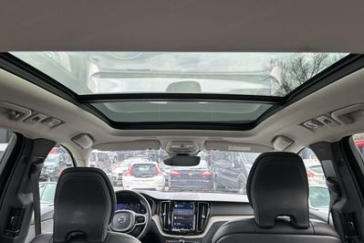 Volvo XC60 T6 Plug-In Hybrid AWD Inscription aut