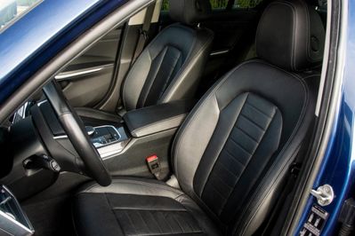 BMW Seria 3 320d xDrive Luxury Line aut