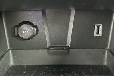 DS DS 7 Performance Line 1.5 BlueHDI AT