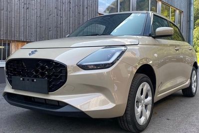 Suzuki Swift Premium Plus 1.2 Dualjet SHVS