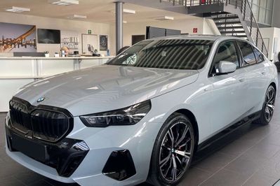BMW Seria 5 520i M Sport