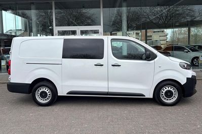 Citroen Jumpy XL L2H1 EAT8 Zabudowa Brygadowa