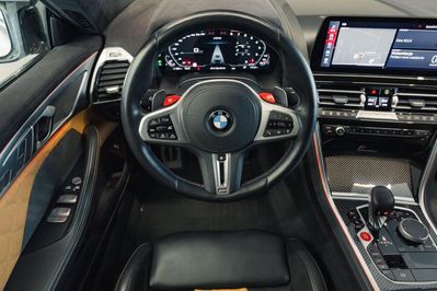BMW Seria 8 M8 Competition