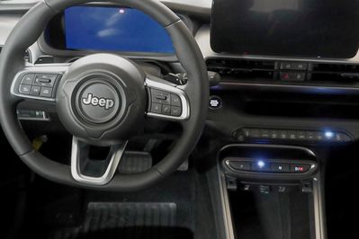 Jeep Avenger Overland 4xe 1.2 T3