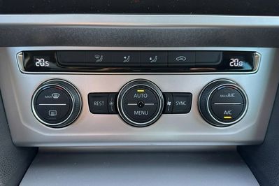 Volkswagen Passat 2.0 TDI Comfortline DSG