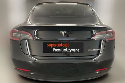Tesla Model 3 RWD