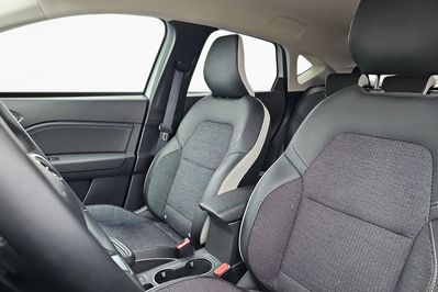 Renault Captur 1.3 TCe mHEV Techno EDC