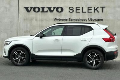 Volvo XC40 B3 Plus Dark