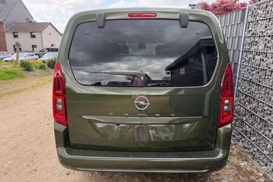 Opel Combo Kombi XL L2H1 EAT8