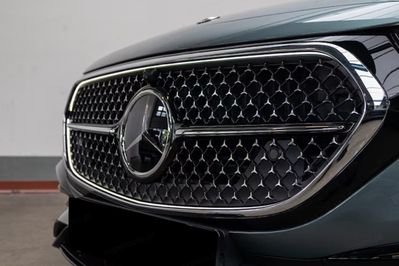 Mercedes Klasa E 300 de  4-Matic AMG