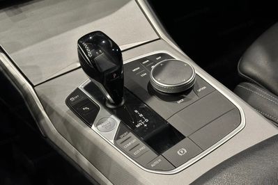 BMW Seria 3 Touring 320d xDrive Advantage