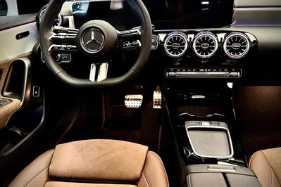 Mercedes CLA 200 AMG Line