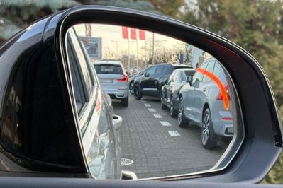 Volvo XC40 B3 Plus Dark aut