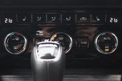 Skoda Superb 2.0 TDI Style DSG