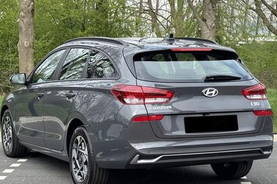 Hyundai i30 1.6 T-GDI Modern DCT
