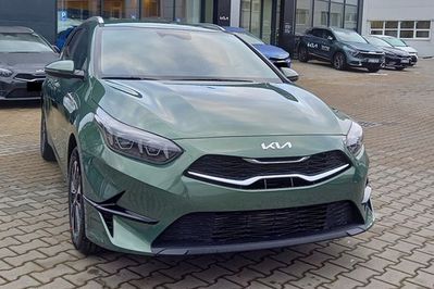 Kia Ceed Tribute 1.5 T-GDI  DCT