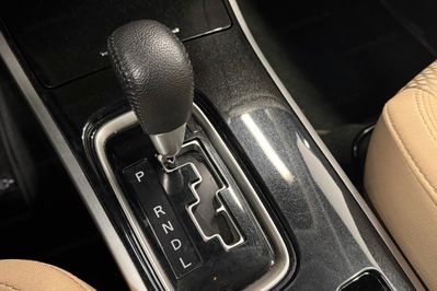 Mitsubishi Outlander 2.0 4WD CVT