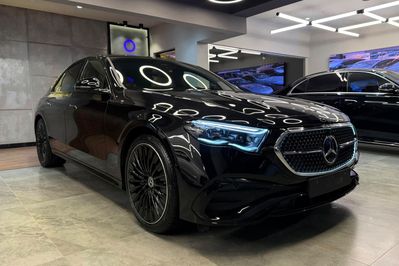 Mercedes Klasa E 220 d  4-Matic AMG