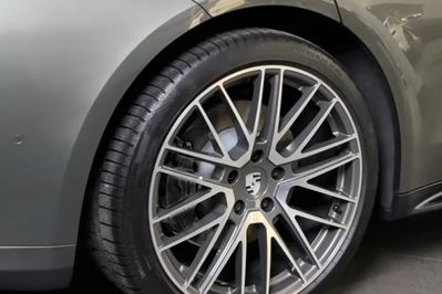 Porsche Panamera 4S E-Hybrid