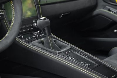 Porsche Cayman 718 Cayman GPF GT4 RS PDK